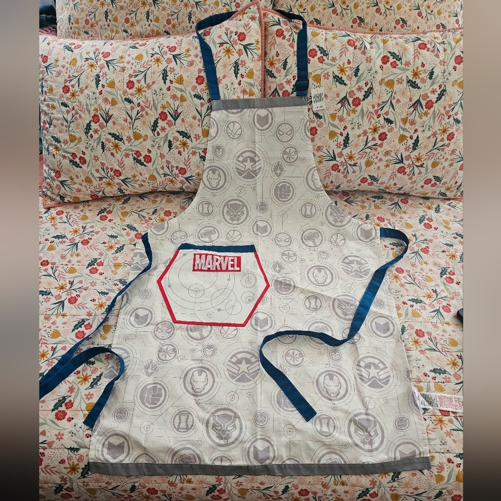 Disney's Marvel Comics Embroidered Apron Unisex